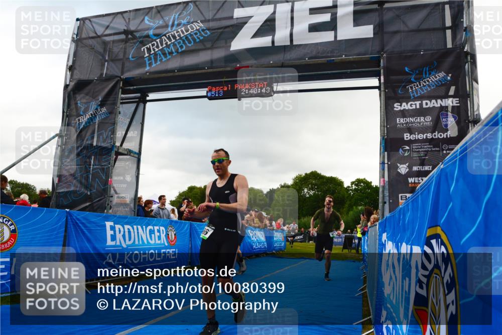 30.08.2026 - Elbe Triathlon Hamburg LAZAROV Photography http://msf.ph/oto/10080399 30.08.2026 11:10:52 Ziel 437, 541, 566, 666 meine-sportfotos.de