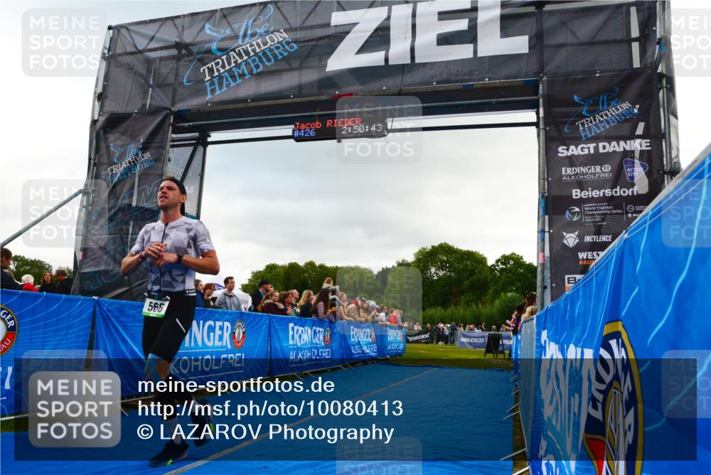 30.08.2026 - Elbe Triathlon Hamburg LAZAROV Photography http://msf.ph/oto/10080413 30.08.2026 11:10:58 Ziel 566 meine-sportfotos.de