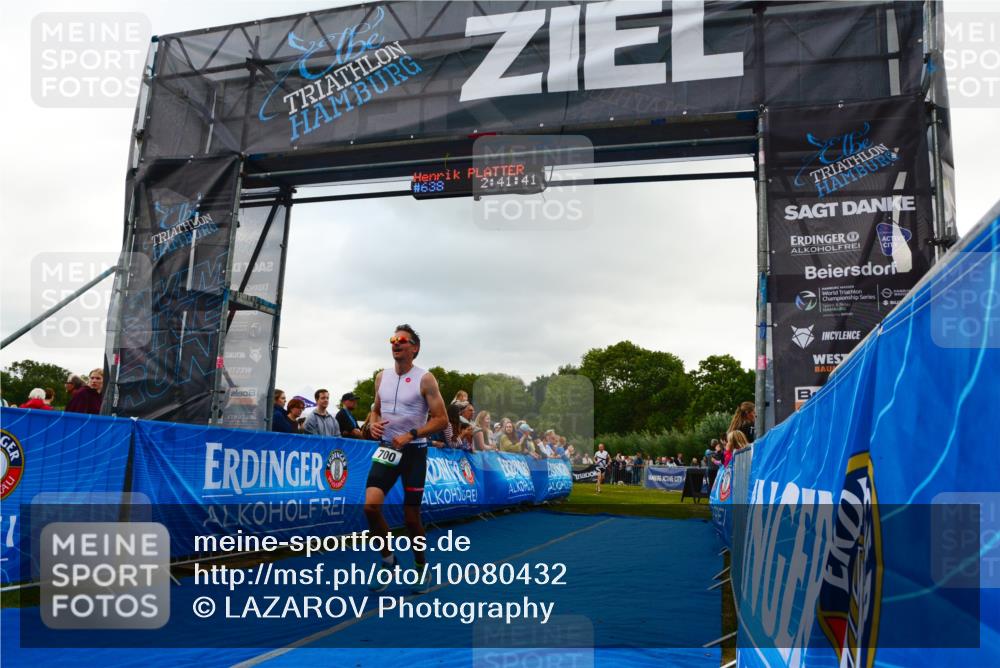 30.08.2026 - Elbe Triathlon Hamburg LAZAROV Photography http://msf.ph/oto/10080432 30.08.2026 11:11:43 Ziel 638, 700 meine-sportfotos.de