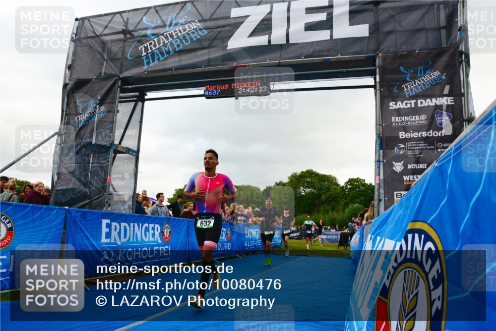 30.08.2026 - Elbe Triathlon Hamburg LAZAROV Photography http://msf.ph/oto/10080476 30.08.2026 11:12:37 Ziel 410, 612, 632, 722 meine-sportfotos.de