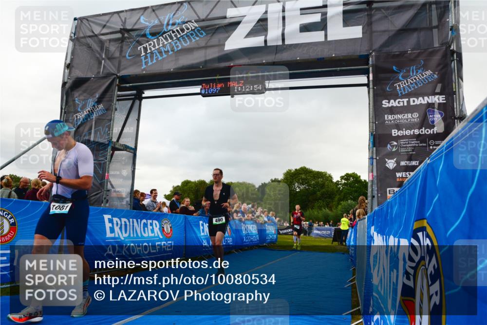 30.08.2026 - Elbe Triathlon Hamburg LAZAROV Photography http://msf.ph/oto/10080534 30.08.2026 11:13:08 Ziel 490, 651, 1061, 1197 meine-sportfotos.de
