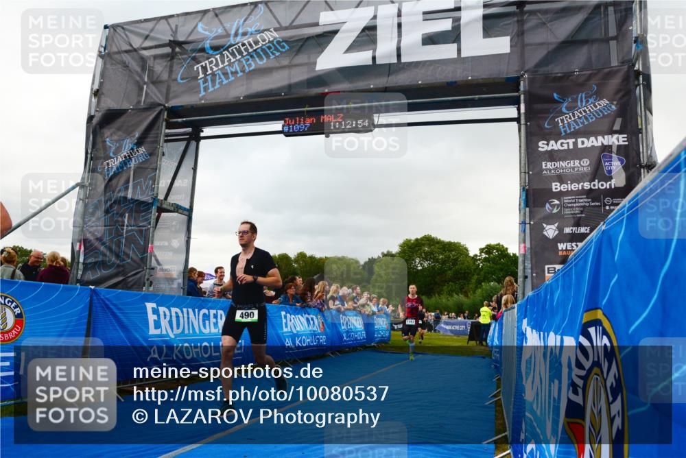 30.08.2026 - Elbe Triathlon Hamburg LAZAROV Photography http://msf.ph/oto/10080537 30.08.2026 11:13:08 Ziel 490, 651, 1061, 1197 meine-sportfotos.de