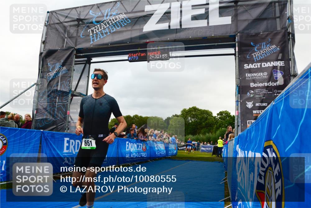 30.08.2026 - Elbe Triathlon Hamburg LAZAROV Photography http://msf.ph/oto/10080555 30.08.2026 11:13:13 Ziel 611, 651, 1197 meine-sportfotos.de
