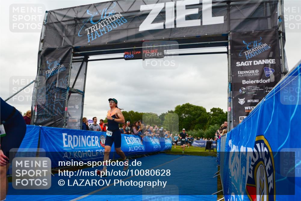 30.08.2026 - Elbe Triathlon Hamburg LAZAROV Photography http://msf.ph/oto/10080628 30.08.2026 11:14:33 Ziel 413, 565, 606, 990, 1054, 1114 meine-sportfotos.de