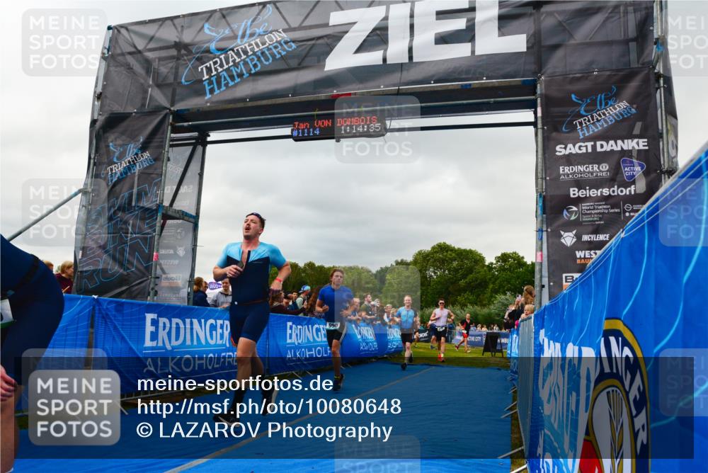 30.08.2026 - Elbe Triathlon Hamburg LAZAROV Photography http://msf.ph/oto/10080648 30.08.2026 11:14:41 Ziel 497, 600, 606, 640, 990, 1054, 1058 meine-sportfotos.de