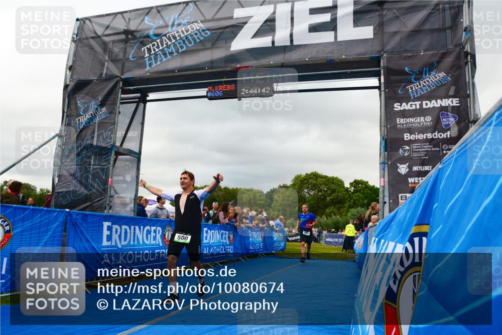 30.08.2026 - Elbe Triathlon Hamburg LAZAROV Photography http://msf.ph/oto/10080674 30.08.2026 11:14:56 Ziel 492, 500, 619 meine-sportfotos.de