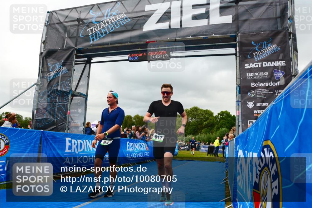 30.08.2026 - Elbe Triathlon Hamburg LAZAROV Photography http://msf.ph/oto/10080705 30.08.2026 11:15:34 Ziel 617, 647, 1027, 1080 meine-sportfotos.de