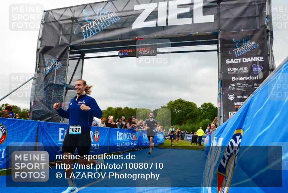 30.08.2026 - Elbe Triathlon Hamburg LAZAROV Photography http://msf.ph/oto/10080710 30.08.2026 11:15:40 Ziel 1027, 1047, 1056, 1080 meine-sportfotos.de