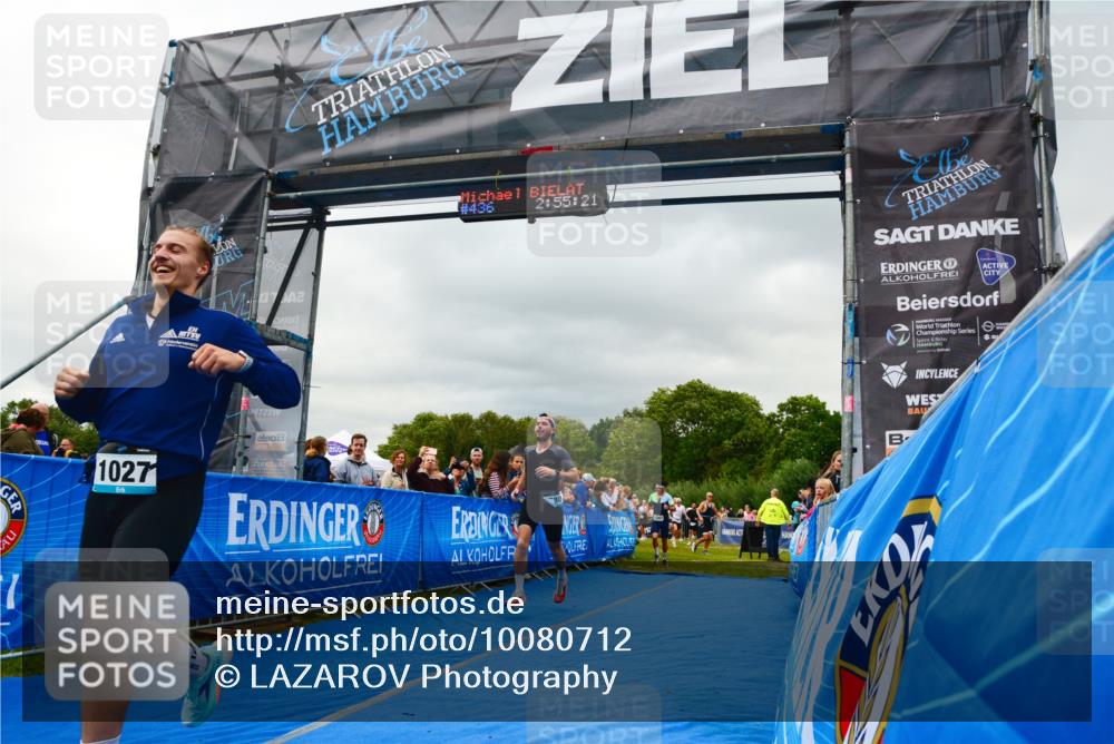 30.08.2026 - Elbe Triathlon Hamburg LAZAROV Photography http://msf.ph/oto/10080712 30.08.2026 11:15:40 Ziel 1027, 1047, 1056, 1080 meine-sportfotos.de