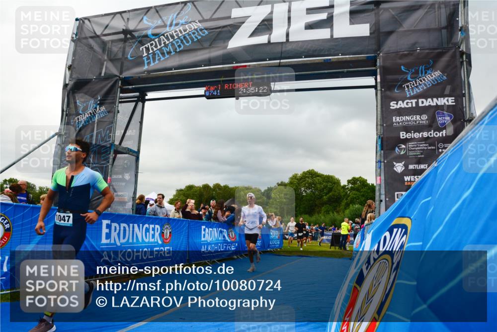 30.08.2026 - Elbe Triathlon Hamburg LAZAROV Photography http://msf.ph/oto/10080724 30.08.2026 11:15:45 Ziel 639, 650, 994, 1047, 1056, 1057, 1204 meine-sportfotos.de