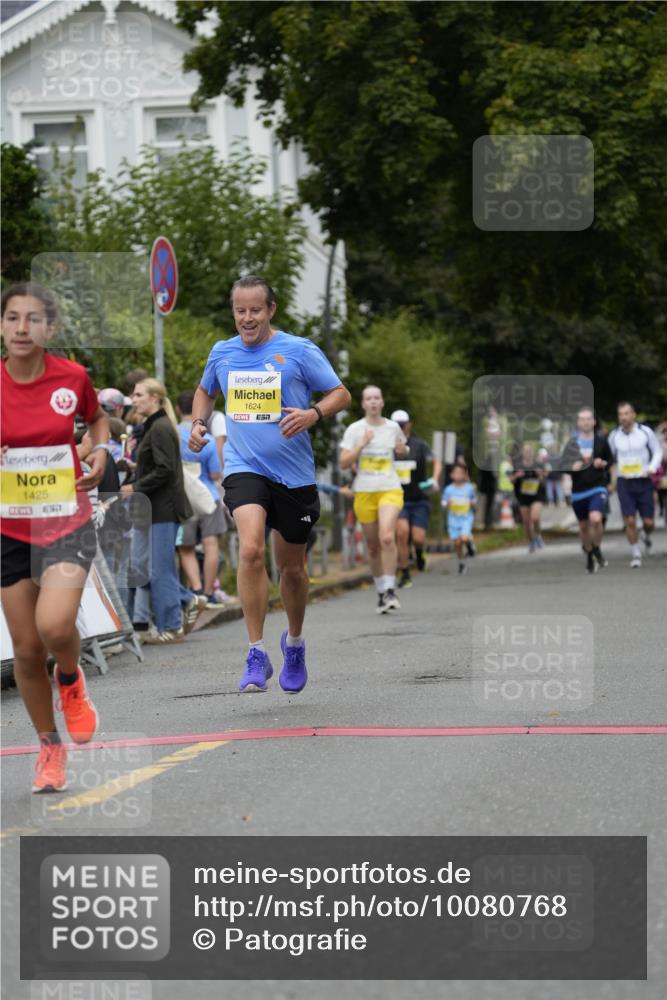 30.08.2026 - Blankeneser Heldenlauf Patografie http://msf.ph/oto/10080768 30.08.2026 09:43:11 Ziel 1047, 1129, 1209, 1210, 1425, 1623, 1624, 1663 meine-sportfotos.de