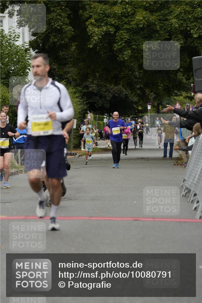 30.08.2026 - Blankeneser Heldenlauf Patografie http://msf.ph/oto/10080791 30.08.2026 09:43:25 Ziel 1188, 1360, 1361, 1526, 1661, 1774, 1796, 3597 meine-sportfotos.de