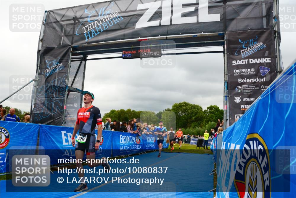 30.08.2026 - Elbe Triathlon Hamburg LAZAROV Photography http://msf.ph/oto/10080837 30.08.2026 11:17:05 Ziel 451, 526, 631, 1004, 1028 meine-sportfotos.de