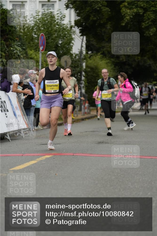30.08.2026 - Blankeneser Heldenlauf Patografie http://msf.ph/oto/10080842 30.08.2026 09:43:47 Ziel 1061, 1150, 1381, 1397, 1461, 1738 meine-sportfotos.de