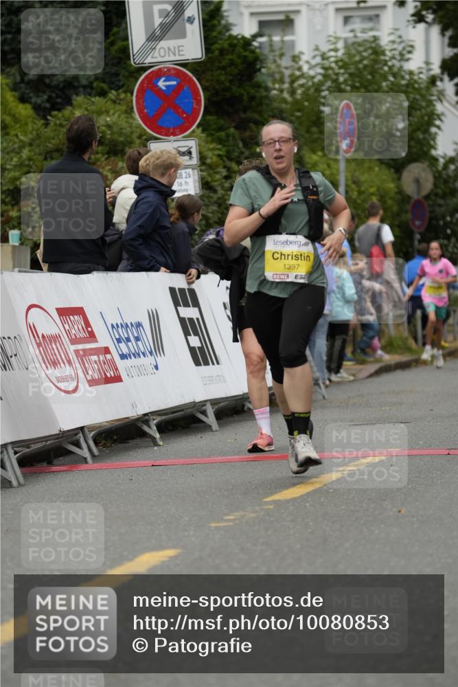30.08.2026 - Blankeneser Heldenlauf Patografie http://msf.ph/oto/10080853 30.08.2026 09:43:50 Ziel 1150, 1381, 1397, 1461 meine-sportfotos.de