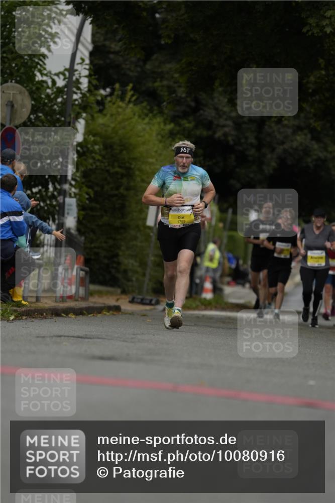 30.08.2026 - Blankeneser Heldenlauf Patografie http://msf.ph/oto/10080916 30.08.2026 09:44:27 Ziel 1216, 1475, 1497, 1625 meine-sportfotos.de