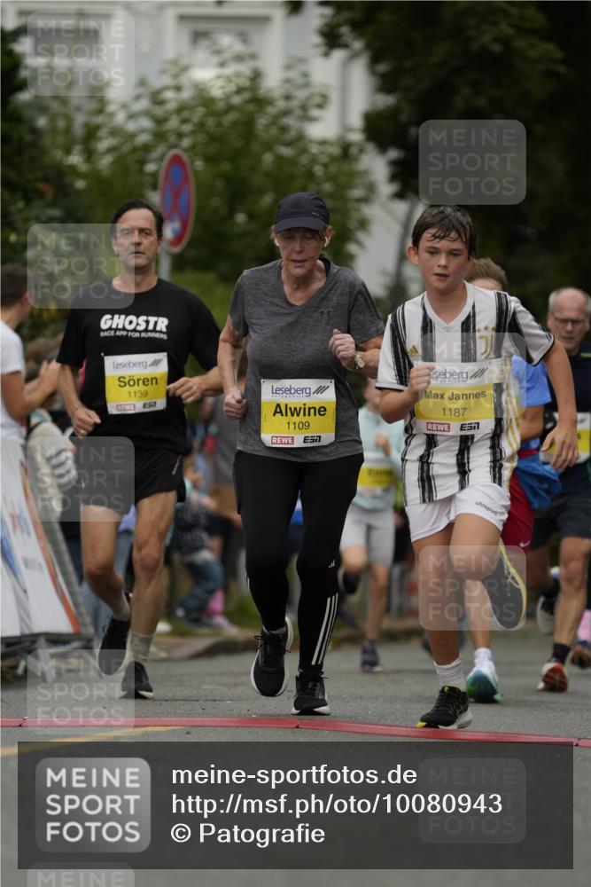 30.08.2026 - Blankeneser Heldenlauf Patografie http://msf.ph/oto/10080943 30.08.2026 09:44:41 Ziel 1038, 1109, 1139, 1187, 1319, 1478, 1581, 1643, 1806, 1807 meine-sportfotos.de