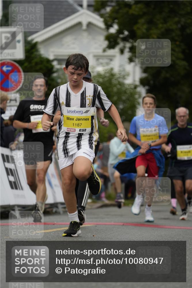 30.08.2026 - Blankeneser Heldenlauf Patografie http://msf.ph/oto/10080947 30.08.2026 09:44:42 Ziel 1038, 1109, 1139, 1187, 1319, 1478, 1581, 1643, 1806, 1807, 3539, 3701 meine-sportfotos.de