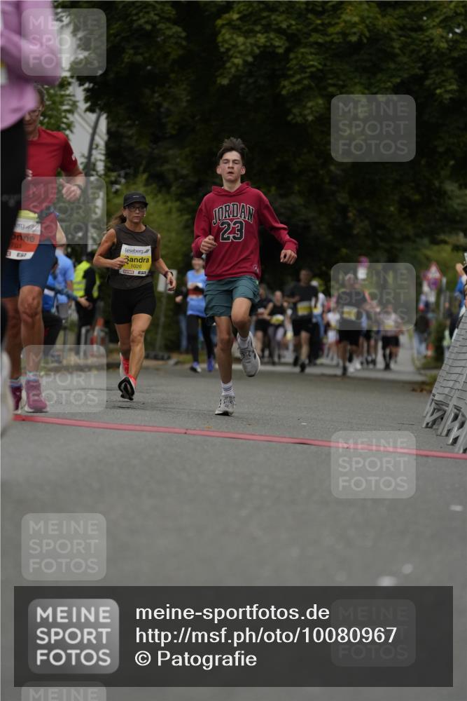 30.08.2026 - Blankeneser Heldenlauf Patografie http://msf.ph/oto/10080967 30.08.2026 09:44:47 Ziel 1026, 1109, 1131, 1139, 1187, 1319, 1414, 1478, 1581, 1643, 1806, 1807, 3539, 3701 meine-sportfotos.de