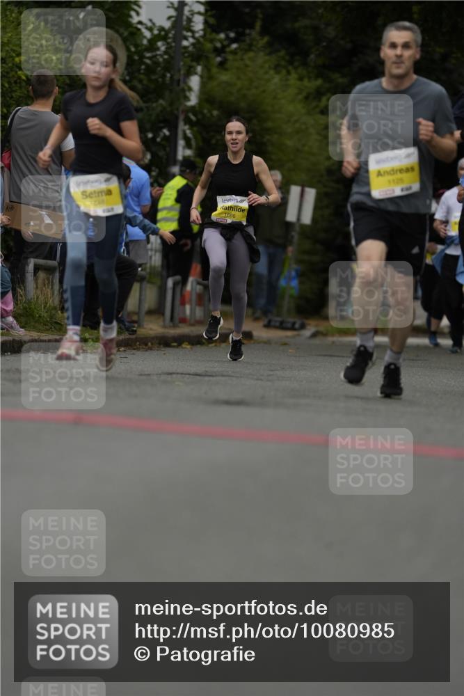 30.08.2026 - Blankeneser Heldenlauf Patografie http://msf.ph/oto/10080985 30.08.2026 09:44:57 Ziel 1026, 1125, 1648, 1717, 3545 meine-sportfotos.de