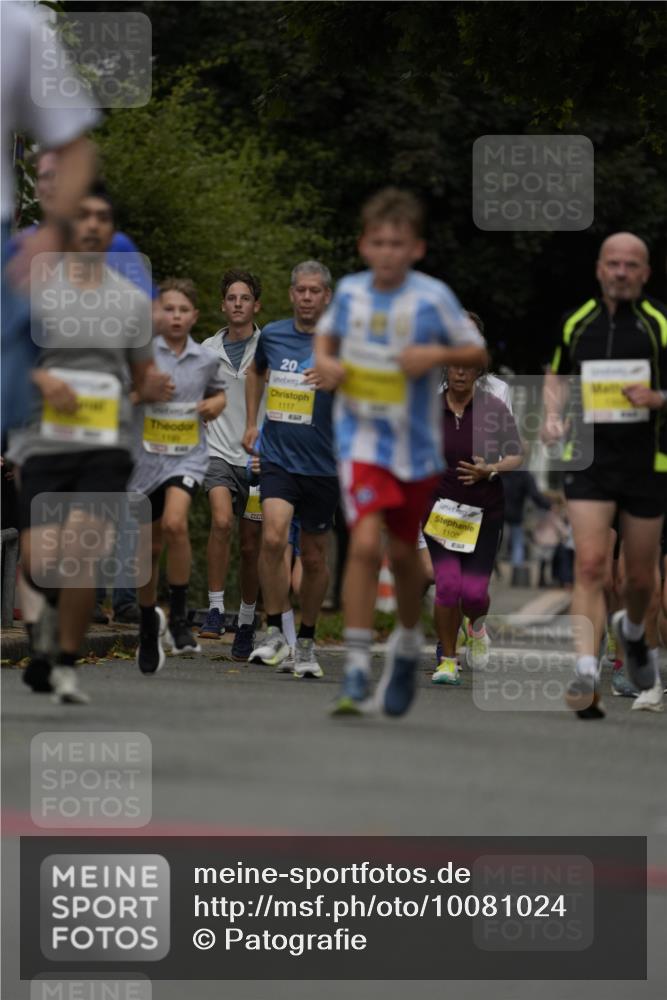 30.08.2026 - Blankeneser Heldenlauf Patografie http://msf.ph/oto/10081024 30.08.2026 09:45:10 Ziel 1152, 1185, 1379, 1455, 1462, 1686, 1754, 3625 meine-sportfotos.de