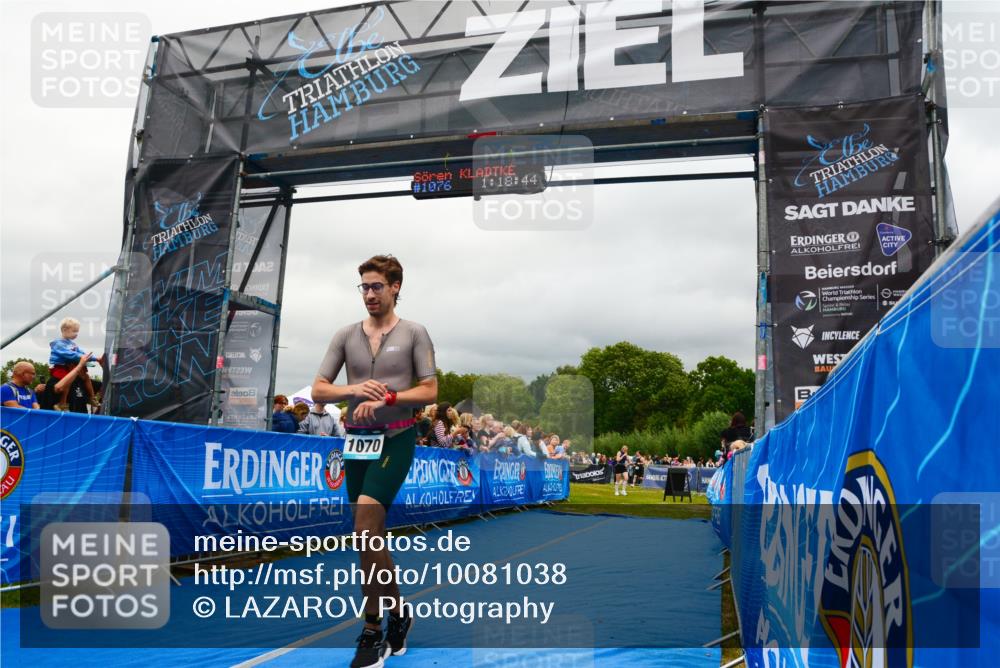 30.08.2026 - Elbe Triathlon Hamburg LAZAROV Photography http://msf.ph/oto/10081038 30.08.2026 11:18:58 Ziel 766, 1070 meine-sportfotos.de