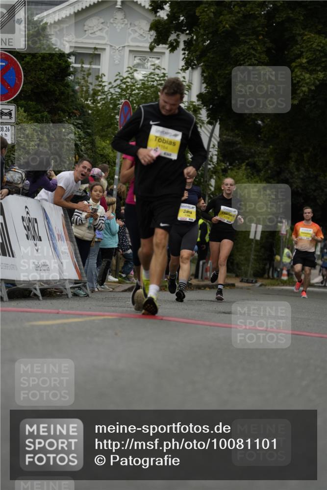 30.08.2026 - Blankeneser Heldenlauf Patografie http://msf.ph/oto/10081101 30.08.2026 09:45:36 Ziel 1033, 1164, 1176, 1231, 1234, 1305, 1346 meine-sportfotos.de