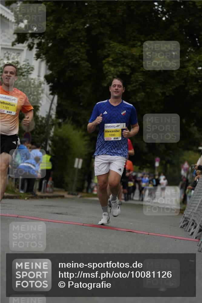30.08.2026 - Blankeneser Heldenlauf Patografie http://msf.ph/oto/10081126 30.08.2026 09:45:45 Ziel 1176, 1191, 1346, 1596, 1690 meine-sportfotos.de