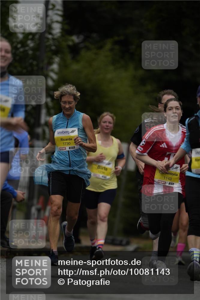 30.08.2026 - Blankeneser Heldenlauf Patografie http://msf.ph/oto/10081143 30.08.2026 09:46:01 Ziel 1271, 1299, 1584, 3716 meine-sportfotos.de