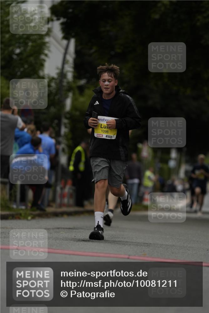 30.08.2026 - Blankeneser Heldenlauf Patografie http://msf.ph/oto/10081211 30.08.2026 09:46:40 Ziel 1098, 1385, 1519, 1572, 1799 meine-sportfotos.de