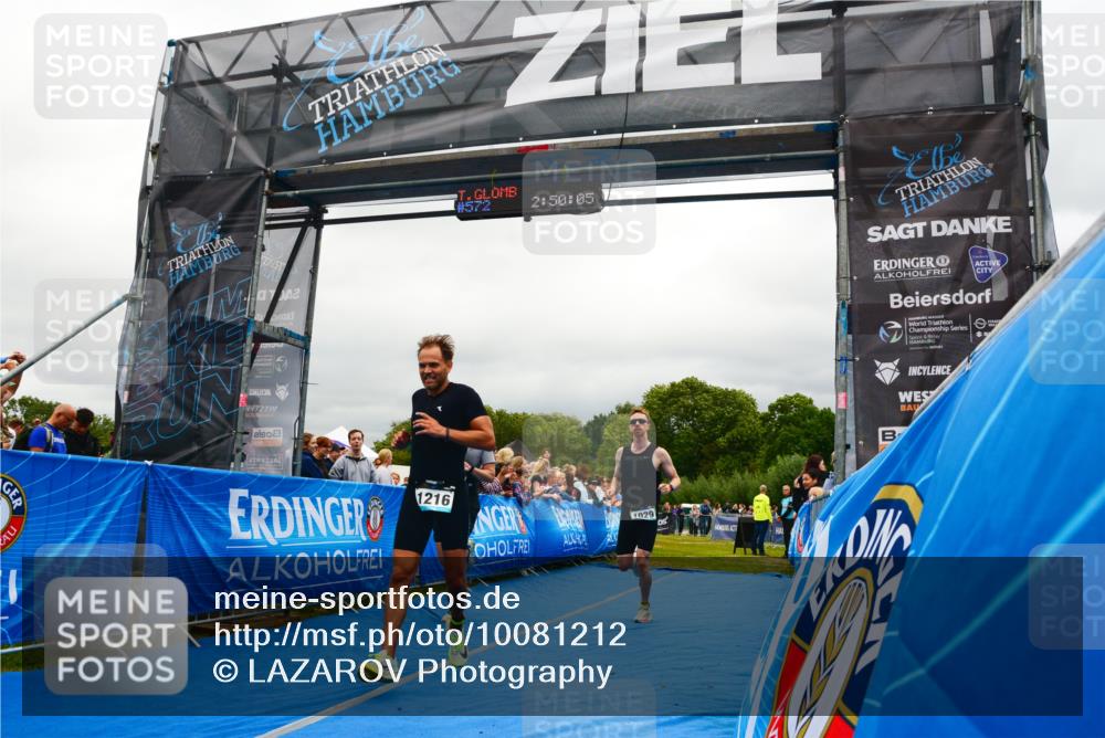 30.08.2026 - Elbe Triathlon Hamburg LAZAROV Photography http://msf.ph/oto/10081212 30.08.2026 11:20:22 Ziel 1013, 1029, 1094, 1216 meine-sportfotos.de