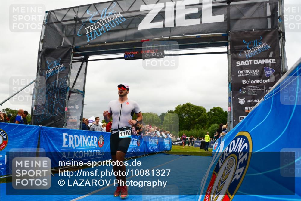 30.08.2026 - Elbe Triathlon Hamburg LAZAROV Photography http://msf.ph/oto/10081327 30.08.2026 11:21:07 Ziel 999, 1100, 1225, 1276 meine-sportfotos.de