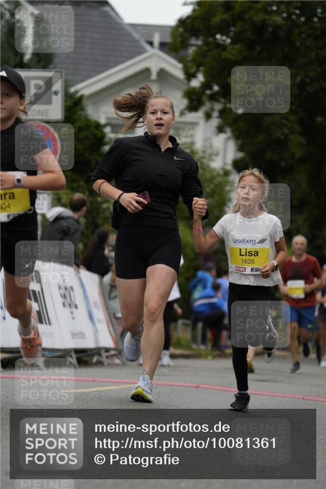 30.08.2026 - Blankeneser Heldenlauf Patografie http://msf.ph/oto/10081361 30.08.2026 09:47:56 Ziel 1004, 1005, 1359, 1605, 1606, 1765, 1794 meine-sportfotos.de