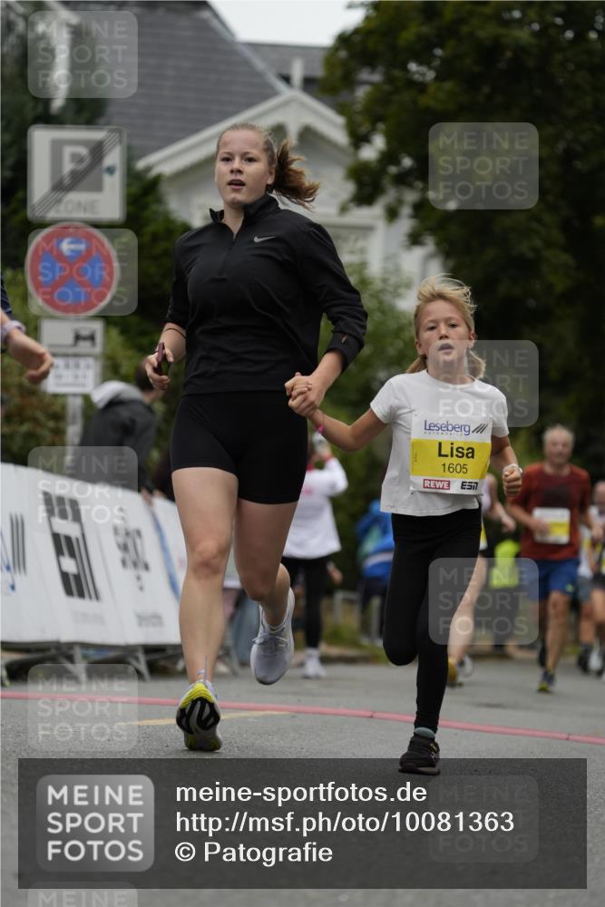 30.08.2026 - Blankeneser Heldenlauf Patografie http://msf.ph/oto/10081363 30.08.2026 09:47:57 Ziel 1004, 1005, 1091, 1171, 1359, 1605, 1606, 1765, 1794 meine-sportfotos.de