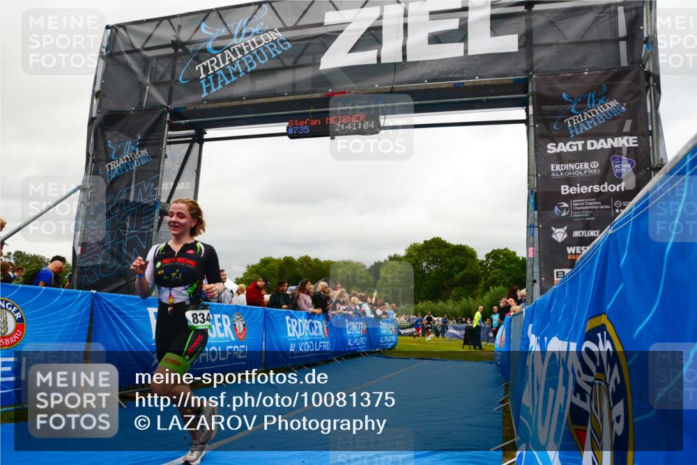 30.08.2026 - Elbe Triathlon Hamburg LAZAROV Photography http://msf.ph/oto/10081375 30.08.2026 11:21:25 Ziel 834 meine-sportfotos.de