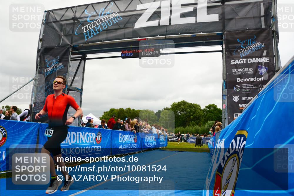 30.08.2026 - Elbe Triathlon Hamburg LAZAROV Photography http://msf.ph/oto/10081524 30.08.2026 11:22:37 Ziel 853, 1102 meine-sportfotos.de