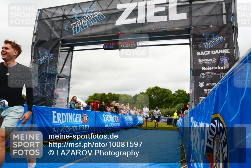 30.08.2026 - Elbe Triathlon Hamburg LAZAROV Photography http://msf.ph/oto/10081597 30.08.2026 11:23:29 Ziel 403, 404, 693, 998, 1023, 1109 meine-sportfotos.de