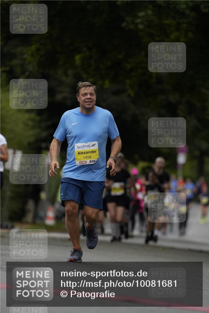 30.08.2026 - Blankeneser Heldenlauf Patografie http://msf.ph/oto/10081681 30.08.2026 09:50:39 Ziel 1416, 1427, 1428, 1458 meine-sportfotos.de