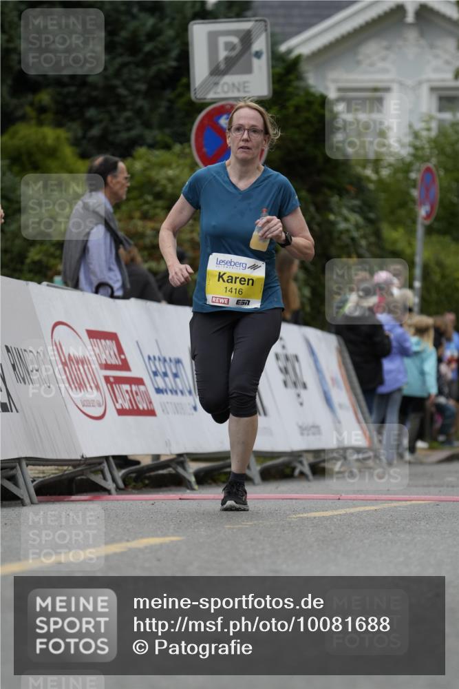 30.08.2026 - Blankeneser Heldenlauf Patografie http://msf.ph/oto/10081688 30.08.2026 09:50:42 Ziel 1416, 1427, 1428, 1458 meine-sportfotos.de