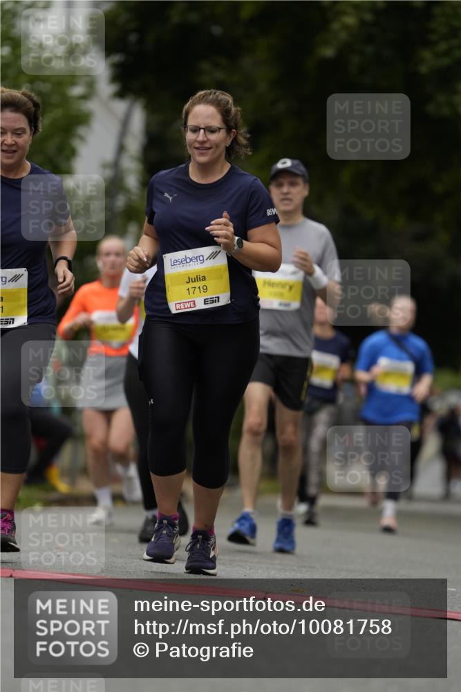 30.08.2026 - Blankeneser Heldenlauf Patografie http://msf.ph/oto/10081758 30.08.2026 09:51:15 Ziel 1008, 1009, 1259, 1325, 1441, 1473, 1719, 1721 meine-sportfotos.de