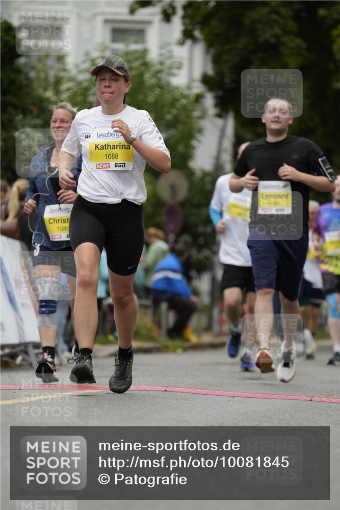 30.08.2026 - Blankeneser Heldenlauf Patografie http://msf.ph/oto/10081845 30.08.2026 09:52:07 Ziel 1050, 1059, 1496, 1502, 1580, 1688, 1733, 1783, 3572 meine-sportfotos.de
