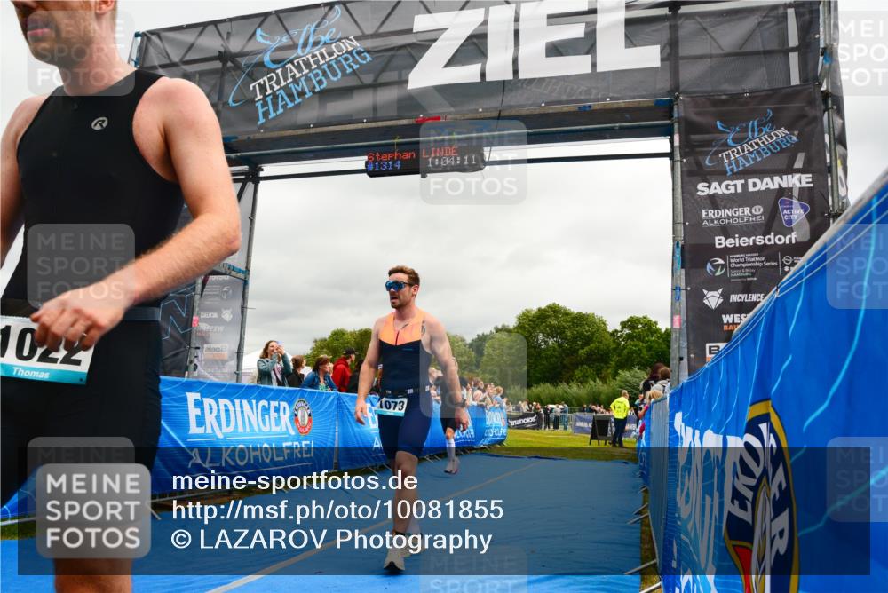 30.08.2026 - Elbe Triathlon Hamburg LAZAROV Photography http://msf.ph/oto/10081855 30.08.2026 11:24:28 Ziel 674, 898, 1022, 1073 meine-sportfotos.de