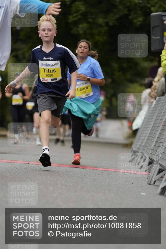30.08.2026 - Blankeneser Heldenlauf Patografie http://msf.ph/oto/10081858 30.08.2026 09:52:11 Ziel 1049, 1050, 1059, 1348, 1496, 1502, 1514, 1580, 1688, 1783, 1789 meine-sportfotos.de