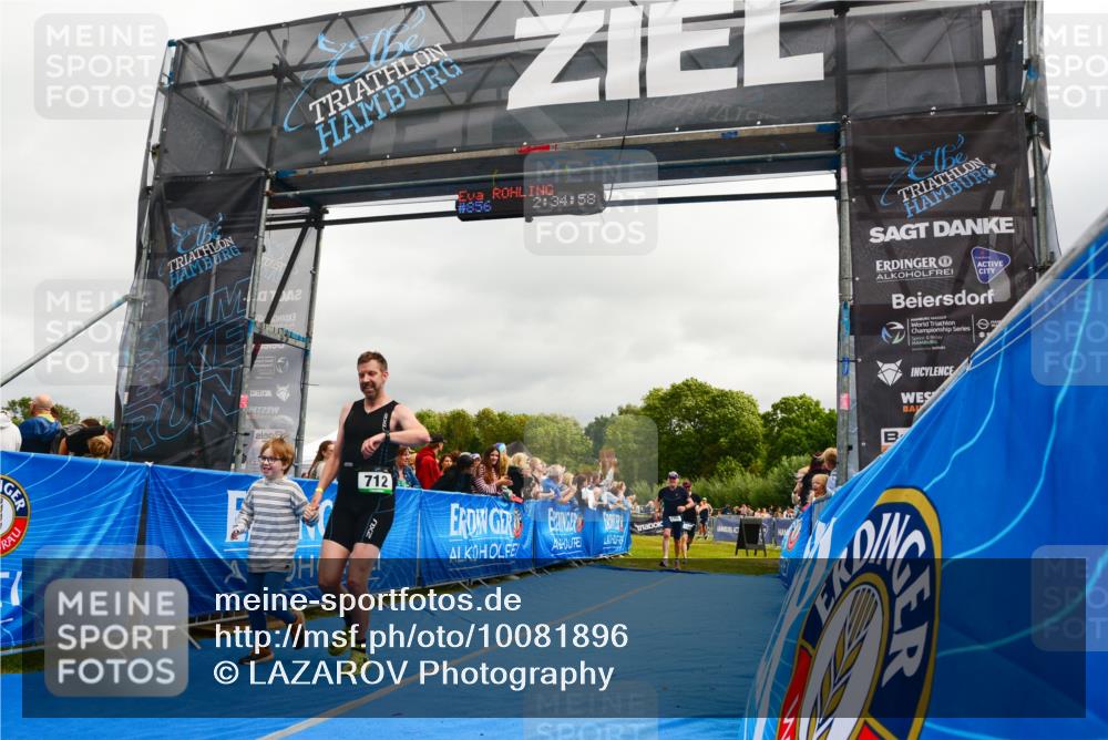 30.08.2026 - Elbe Triathlon Hamburg LAZAROV Photography http://msf.ph/oto/10081896 30.08.2026 11:24:58 Ziel 712, 736, 786, 856, 1208 meine-sportfotos.de
