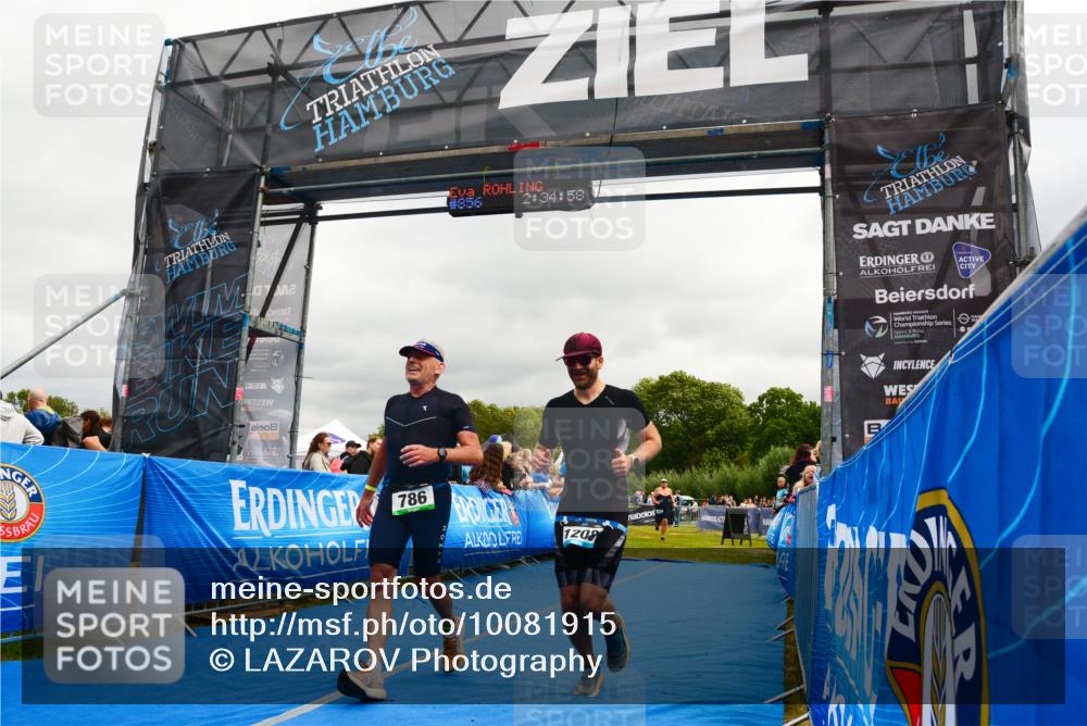 30.08.2026 - Elbe Triathlon Hamburg LAZAROV Photography http://msf.ph/oto/10081915 30.08.2026 11:25:02 Ziel 605, 736, 786, 1208 meine-sportfotos.de