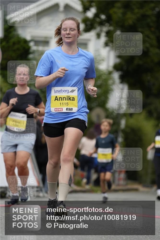30.08.2026 - Blankeneser Heldenlauf Patografie http://msf.ph/oto/10081919 30.08.2026 09:52:52 Ziel 1079, 1115, 1133, 1324, 1698 meine-sportfotos.de