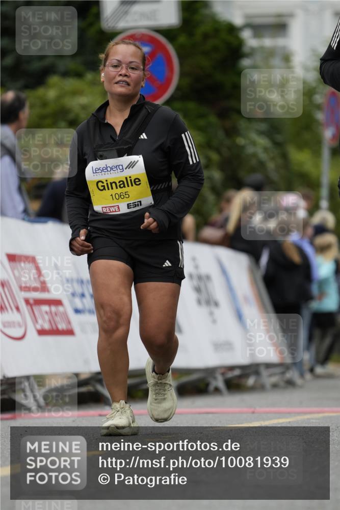 30.08.2026 - Blankeneser Heldenlauf Patografie http://msf.ph/oto/10081939 30.08.2026 09:53:07 Ziel 1065, 1443, 1748, 1749 meine-sportfotos.de