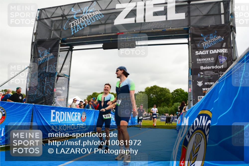 30.08.2026 - Elbe Triathlon Hamburg LAZAROV Photography http://msf.ph/oto/10081972 30.08.2026 11:25:22 Ziel 475, 618, 721, 1007 meine-sportfotos.de