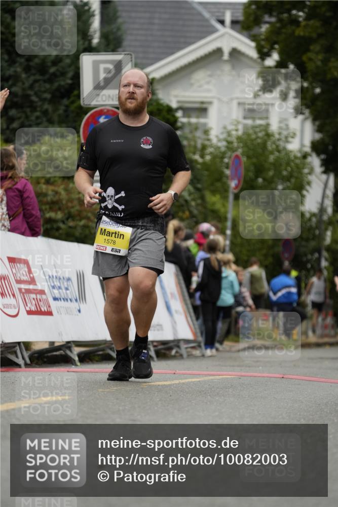 30.08.2026 - Blankeneser Heldenlauf Patografie http://msf.ph/oto/10082003 30.08.2026 09:53:55 Ziel 1102, 1250, 1253, 1578, 1616 meine-sportfotos.de
