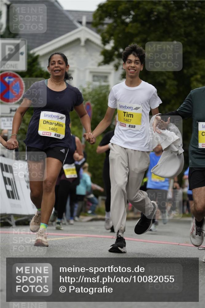 30.08.2026 - Blankeneser Heldenlauf Patografie http://msf.ph/oto/10082055 30.08.2026 09:54:32 Ziel 1122, 1223, 1463, 1464, 1465, 1466, 1467, 1622, 1649, 1687 meine-sportfotos.de